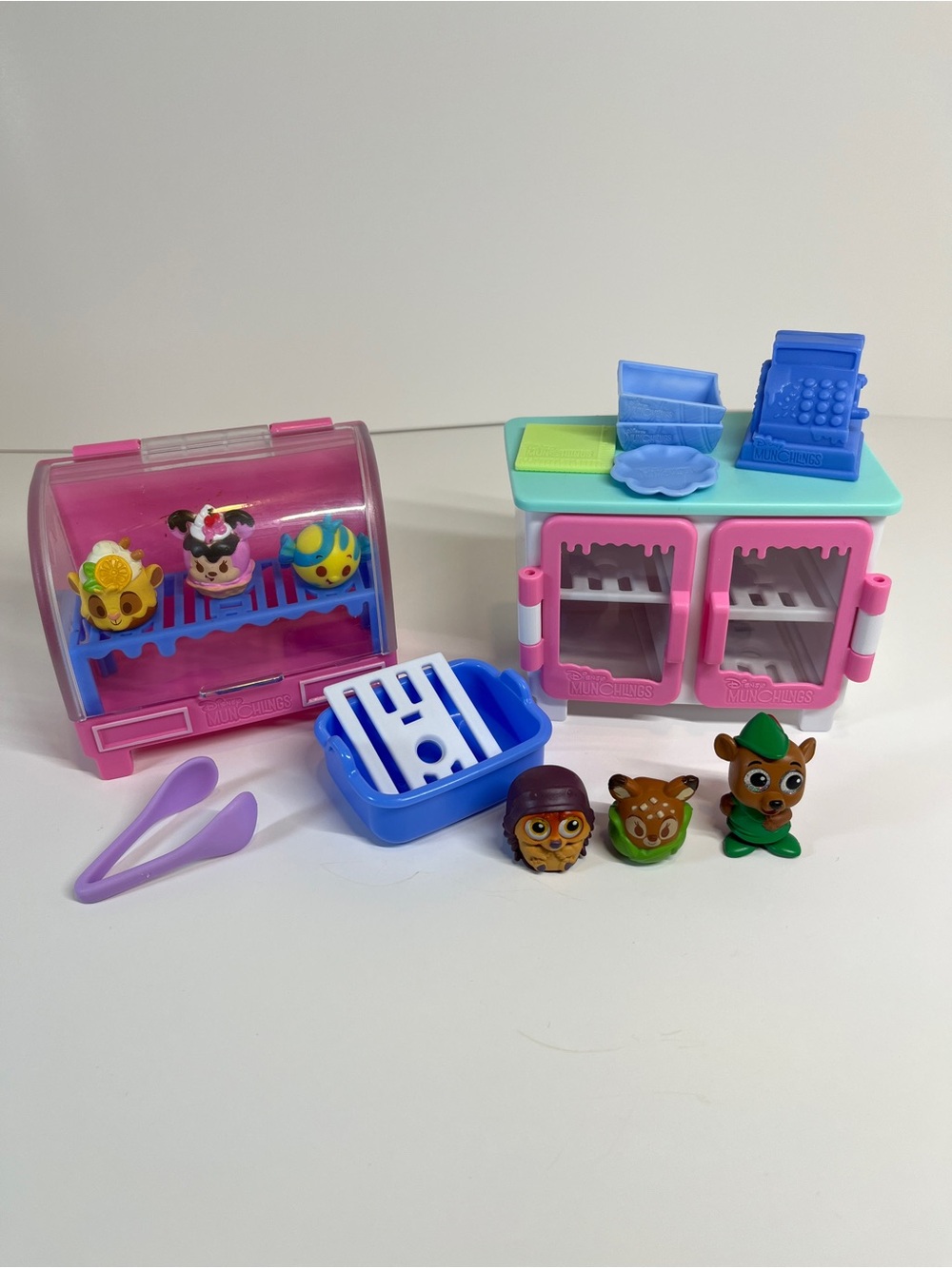 Disney Munchlings Mini Munch Bakery Playset Figures Accessories Lot Set Toys